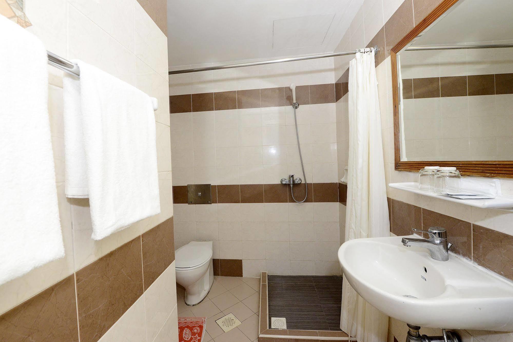 סינגפור Oyo 106 Beach Hotel מראה חיצוני תמונה