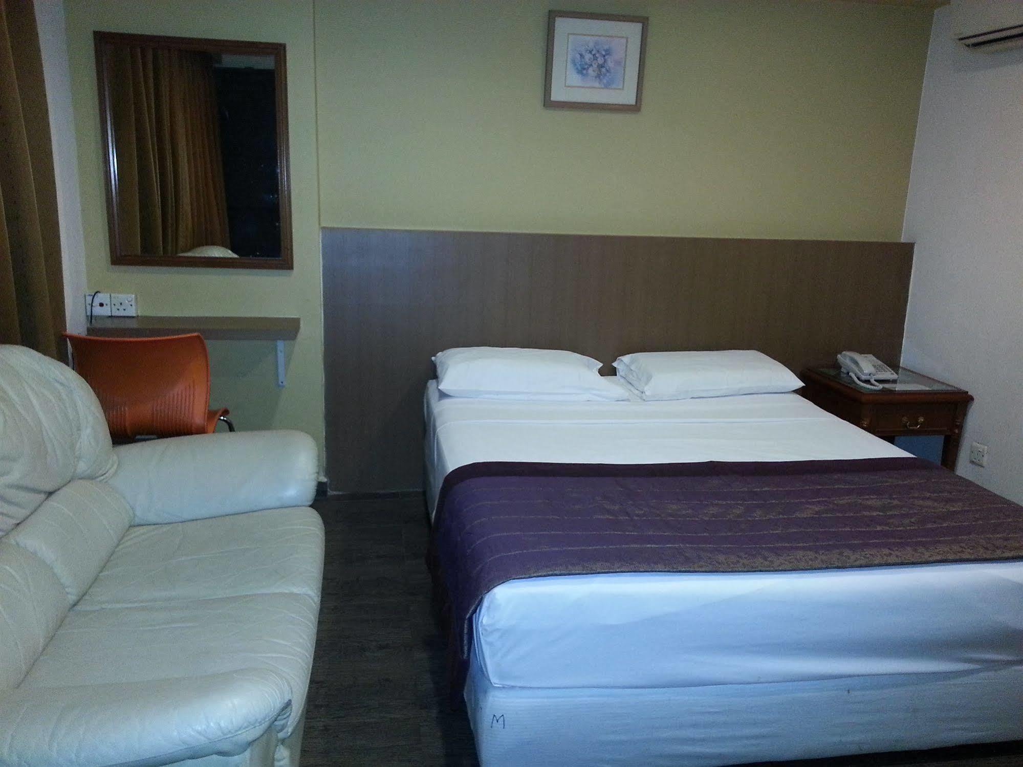 סינגפור Oyo 106 Beach Hotel מראה חיצוני תמונה